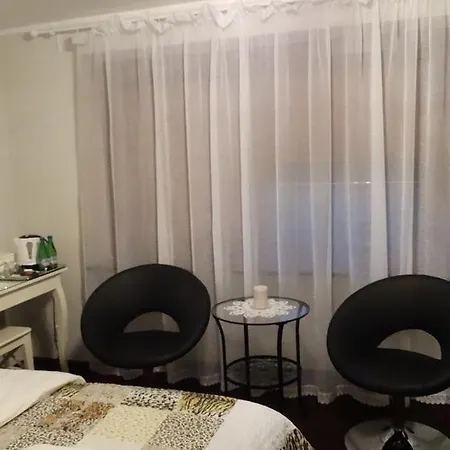 Number 5050 Guest house Poznan
